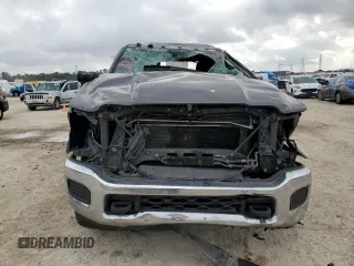 2021 Ram 3500 Tradesman with VIN 3C63RRGL3MG514716, listed as a Copart auction lot 44049845 with 587,358 mi miles and Salvage Title. Bid and sale history available at carsss.com. Image 5.