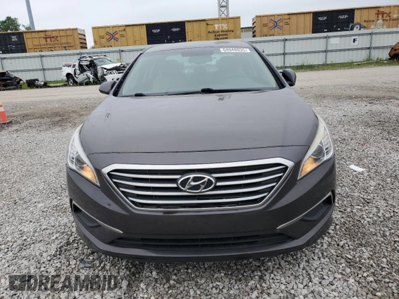2016 Hyundai Sonata SE with VIN 5NPE24AF0GH350025, listed as a Copart auction lot 64948035 with 136,749 mi miles and Clean title. Bid and sale history available at DreamBid. Image 5.