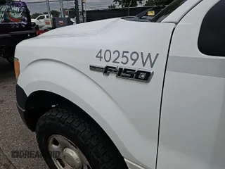 2009 Ford F-150 XL z VIN 1FTPF14V59KA70992, wystawiony jako IAAI lot #42737715 z przebiegiem 257 210 mil mil oraz . Historia ofert i sprzedaży dostępna na DreamBid. Obrazek 4.