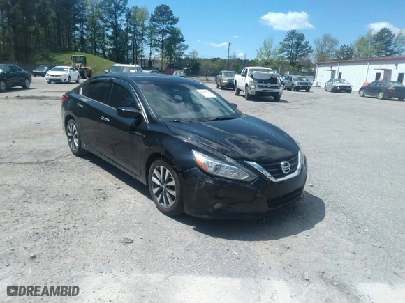 2017 Nissan Altima 2.5 SV with VIN 1N4AL3AP1HC109284, listed as a IAAI auction lot 41918970 with 72,325 mi miles. Bid and sale history available at carsss.com. Image 1.