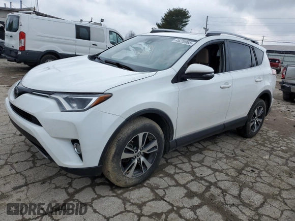 2018 Toyota RAV4 XLE with VIN JTMWFREV2JD108986, listed as a Copart auction lot 45220965 with 0 mi miles and Salvage Title. Bid and sale history available at carsss.com. Image 1.