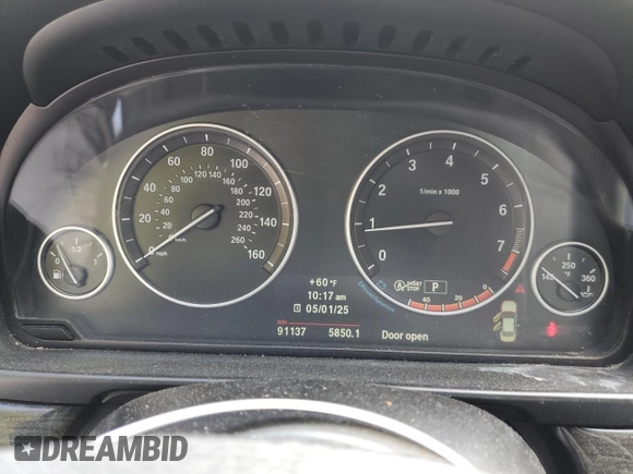 2013 BMW 5 Series 528i xDrive with VIN WBAXH5C55DD107861, listed as a Copart auction lot 55338525 with 91,137 mi miles and Non repairable. Bid and sale history available at DreamBid. Image 9.