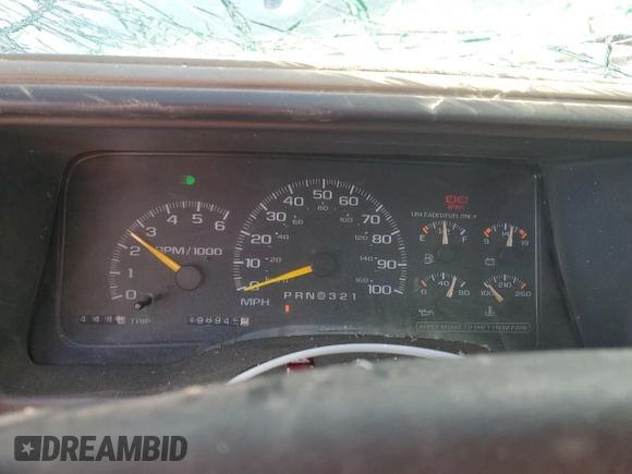 1997 Chevrolet Silverado 1500 with VIN 2GCEK19R2V1229234, listed as a Copart auction lot 47044425 with 196,943 mi miles and Salvage Title. Bid and sale history available at DreamBid. Image 9.