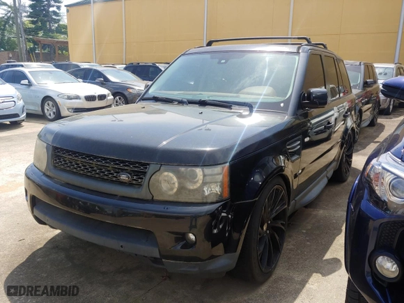 2011 Land Rover Range Rover Sport HSE LUX with VIN SALSK2D43BA270177, listed as a Copart auction lot 53982445 with 109,972 mi miles and Clean Title. Bid and sale history available at carsss.com. Image 2.