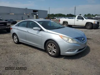 2013 Hyundai Sonata GLS with VIN 5NPEB4AC6DH737664, listed as a Copart auction lot 55560495 with 207,049 mi miles and Clean Title. Bid and sale history available at carsss.com. Image 4.