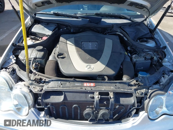 2007 Mercedes-Benz C 230 Sport z VIN WDBRF52HX7F934534, wystawiony jako IAAI lot #42509797 z przebiegiem 75 703 mil mil oraz . Historia ofert i sprzedaży dostępna na DreamBid. Obrazek 10.