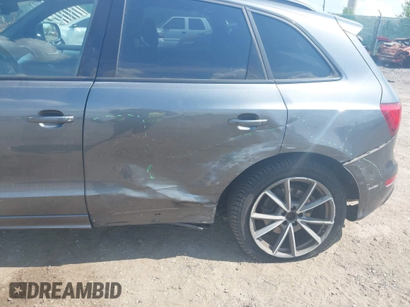 2016 Audi SQ5 Premium Plus with VIN WA1CCAFP5GA070042, listed as a IAAI auction lot 42173065 with 101,031 mi miles and . Bid and sale history available at DreamBid. Image 6.