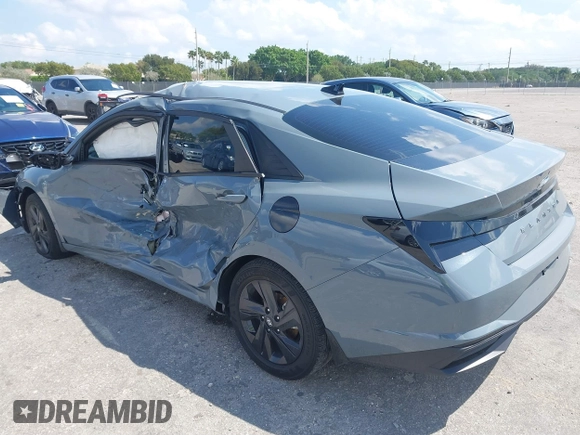 2022 Hyundai Elantra SEL with VIN KMHLM4AG0NU311475, listed as a IAAI auction lot 41897686 with 25,488 mi miles and . Bid and sale history available at DreamBid. Image 3.