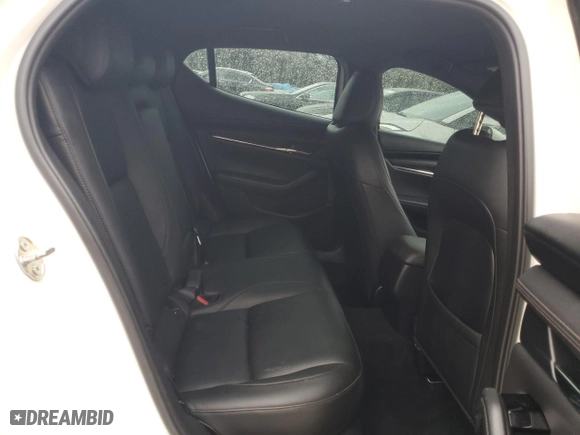 2019 Mazda Mazda3 Hatchback with VIN JM1BPAJM3K1121212, listed as a Copart auction lot 45550805 with 81,180 mi miles and Salvage Title. Bid and sale history available at carsss.com. Image 10.