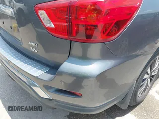 2017 Nissan Pathfinder SV z VIN 5N1DR2MM4HC611218, wystawiony jako IAAI lot #42328866 z przebiegiem 181 476 mil mil oraz . Historia ofert i sprzedaży dostępna na DreamBid. Obrazek 6.