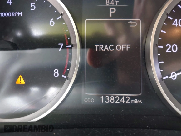 2014 Lexus IS 350 with VIN JTHBE1D26E5001237, listed as a IAAI auction lot 42710851 with 138,242 mi miles and . Bid and sale history available at DreamBid. Image 16.