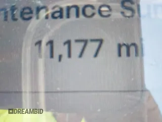 2023 Tesla Model 3 z VIN 5YJ3E1EA3PF600030, wystawiony jako IAAI lot #42052459 z przebiegiem 11 177 mil mil oraz . Historia ofert i sprzedaży dostępna na DreamBid. Obrazek 14.