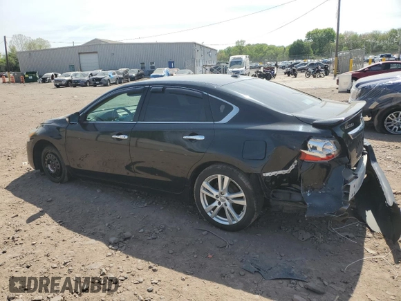 2013 Nissan Altima SV z VIN 1N4BL3AP6DN429882, wystawiony jako Copart lot #55535595 z przebiegiem 127 393 mil mil oraz Czysty tytuł • Clean title. Historia ofert i sprzedaży dostępna na DreamBid. Obrazek 2.