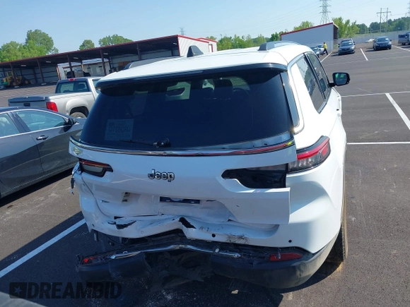 2023 Jeep Grand Cherokee Limited z VIN 1C4RJKBG2P8793419, wystawiony jako IAAI lot #42125191 z przebiegiem 64 510 mil mil oraz . Historia ofert i sprzedaży dostępna na DreamBid. Obrazek 16.