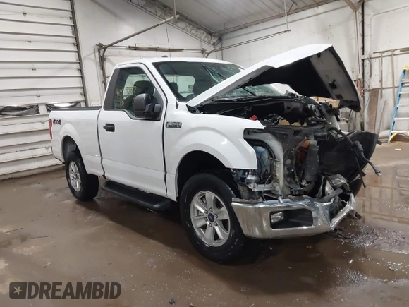 2018 Ford F-150 XL with VIN 1FTMF1EB4JFA54769, listed as a IAAI auction lot 41497417 with 1 mi miles. Bid and sale history available at carsss.com. Image 1.