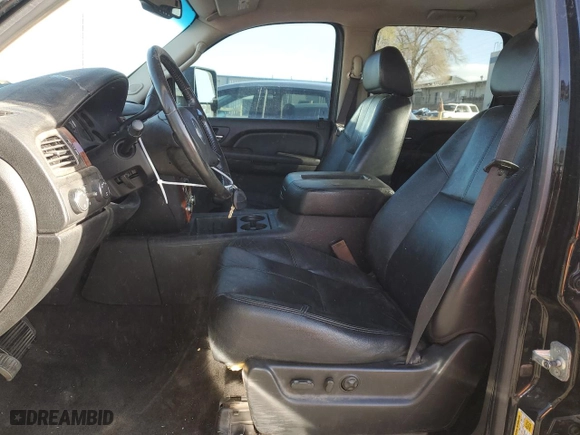 2007 Chevrolet Avalanche LTZ with VIN 3GNFK12327G307541, listed as a Copart auction lot 47784945 with 153,834 mi miles and Salvage Title. Bid and sale history available at carsss.com. Image 7.
