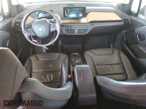 2015 BMW i3 z VIN WBY1Z4C56FV502952, wystawiony jako Copart lot #54003965 z przebiegiem 104 615 mil mil oraz Czysty tytuł • Clean title. Historia ofert i sprzedaży dostępna na DreamBid. Obrazek 8.