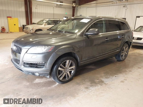 2014 Audi Q7 3.0T Premium Plus with VIN WA1LGAFE7ED004302, listed as a IAAI auction lot 41793547 with 157,351 mi miles. Bid and sale history available at carsss.com. Image 17.