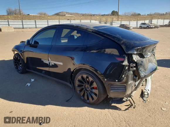 2022 Tesla Model Y Performance with VIN 7SAYGDEF3NF446769, listed as a Copart auction lot 83702074 with 32,895 mi miles and Salvage title. Bid and sale history available at DreamBid. Image 2.