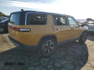 2023 Rivian R1S Adventure z VIN 7PDSGABA1PN009442, wystawiony jako Copart lot #45375605 z przebiegiem 28 047 mil mil oraz Szkody całkowita. Historia ofert i sprzedaży dostępna na DreamBid. Obrazek 3.