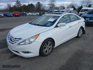 2013 Hyundai Sonata Limited with VIN 5NPEC4AC3DH722438, listed as a IAAI auction lot 41743255 with 192,699 mi miles. Bid and sale history available at carsss.com. Image 2.