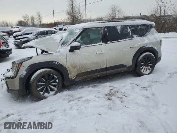2024 Kia EV9 GT-Line z VIN KNDAEFS59R6040556, wystawiony jako Copart lot #43014075 z przebiegiem Nie podano mil oraz Nie do naprawy • Non repairable. Historia ofert i sprzedaży dostępna na DreamBid. Obrazek 1.