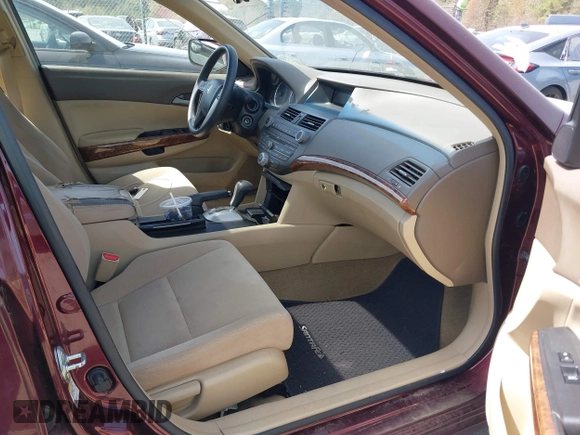 2008 Honda Accord EX with VIN JHMCP26718C076795, listed as a IAAI auction lot 42133856 with 128,438 mi miles and . Bid and sale history available at DreamBid. Image 5.