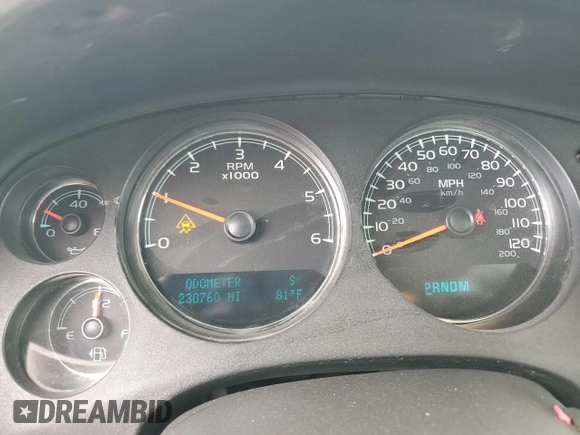 2011 Chevrolet Avalanche LS with VIN 3GNMCEE0XBG226650, listed as a Copart auction lot 51014435 with 230,760 mi miles and Clean Title. Bid and sale history available at carsss.com. Image 9.