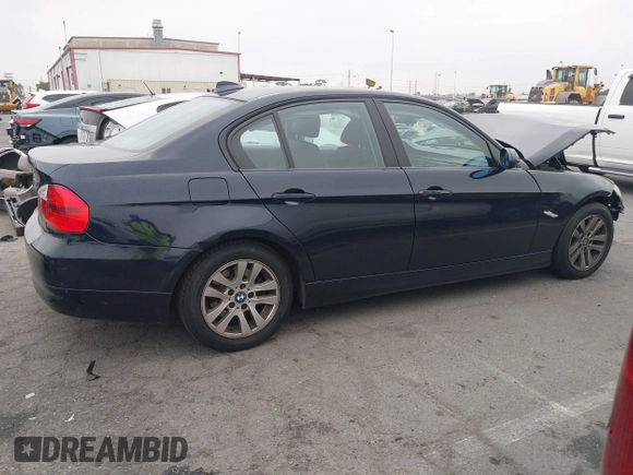 2006 BMW 3 Series 325i with VIN WBAVB13516PT15898, listed as a IAAI auction lot 42466986 with 105,962 mi miles and . Bid and sale history available at DreamBid. Image 13.