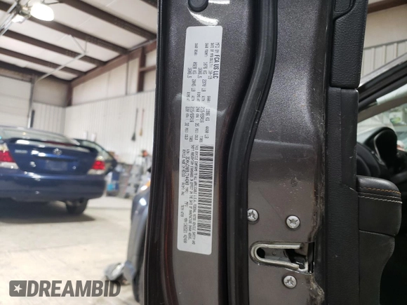 2020 Jeep Compass Sport с VIN 3C4NJCAB9LT144349, выставлен на аукционе Copart как лот 52350725 с пробегом 71 282 миль миль и Списание • Salvage title. История ставок и продаж доступна на DreamBid. Изображение 14.