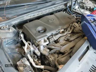 2020 Toyota Camry SE z VIN 4T1G11AK8LU870945, wystawiony jako IAAI lot #42890973 z przebiegiem 134 048 mil mil oraz . Historia ofert i sprzedaży dostępna na DreamBid. Obrazek 19.