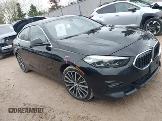 2021 BMW 2 Series 228i xDrive z VIN WBA73AK06M7H58799, wystawiony jako IAAI lot #42172057 z przebiegiem 71 412 mil mil oraz . Historia ofert i sprzedaży dostępna na DreamBid. Obrazek 1.