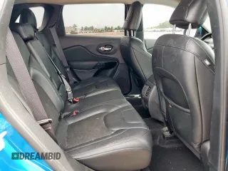 2021 Jeep Cherokee Altitude with VIN 1C4PJLLB0MD215189, listed as a Copart auction lot 61094535 with 88,449 mi miles and Salvage title. Bid and sale history available at DreamBid. Image 11.