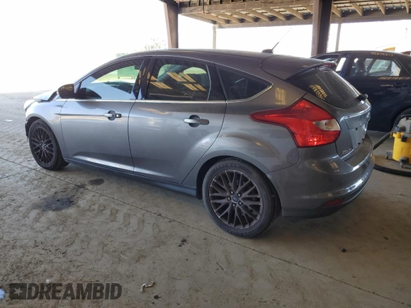 2014 Ford Focus Titanium with VIN 1FADP3N29EL382646, listed as a Copart auction lot 60757385 with 123,447 mi miles and Non repairable. Bid and sale history available at DreamBid. Image 2.