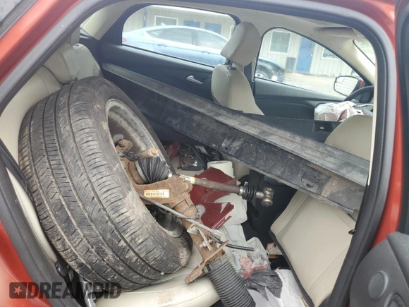 2018 Ford Focus Titanium с VIN 1FADP3N20JL295860, выставлен на аукционе Copart как лот 56650395 с пробегом 98 304 миль миль и Списание • Salvage title. История ставок и продаж доступна на DreamBid. Изображение 10.