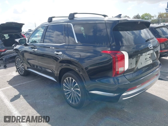 2024 Hyundai Palisade Calligraphy z VIN KM8R74GEXRU678526, wystawiony jako IAAI lot #41958741 z przebiegiem 2 666 mil mil oraz . Historia ofert i sprzedaży dostępna na DreamBid. Obrazek 3.