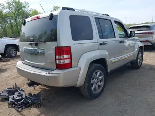 2008 Jeep Liberty Limited with VIN 1J8GN58K18W186569, listed as a IAAI auction lot 42109280 with 160,290 mi miles and . Bid and sale history available at carsss.com. Image 4.