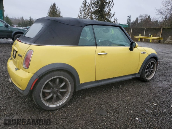 2005 MINI Convertible S with VIN WMWRH33475TF81762, listed as a Copart auction lot 46510115 with 139,199 mi miles and Salvage title. Bid and sale history available at DreamBid. Image 3.