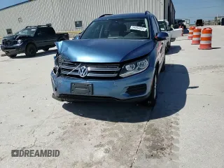 2017 Volkswagen Tiguan S с VIN WVGAV7AX2HW504340, выставлен на аукционе Copart как лот 54264525 с пробегом 78 565 миль миль и Списание • Salvage title. История ставок и продаж доступна на DreamBid. Изображение 14.