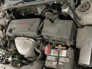 2005 Toyota Camry LE z VIN 4T1BE30K95U082044, wystawiony jako IAAI lot #43149941 z przebiegiem 117 391 mil mil oraz . Historia ofert i sprzedaży dostępna na DreamBid. Obrazek 19.