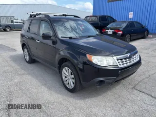 2011 Subaru Forester X Premium с VIN JF2SHBDC2BH700917, выставлен на аукционе IAAI как лот 42499348 с пробегом 157 212 миль миль и . История ставок и продаж доступна на DreamBid. Изображение 1.