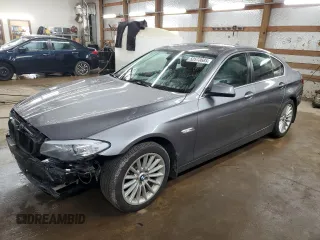 2013 BMW 5 Series 535i xDrive with VIN WBAFU7C59DDU70568, listed as a Copart auction lot 52513685 with 113,253 mi miles and Salvage Title. Bid and sale history available at carsss.com. Image 1.