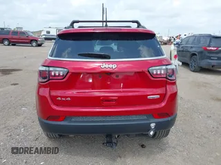 2025 Jeep Compass Latitude с VIN 3C4NJDBN8ST515983, выставлен на аукционе IAAI как лот 42172656 с пробегом 2 836 миль миль и . История ставок и продаж доступна на DreamBid. Изображение 16.