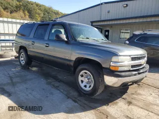 2000 Chevrolet Suburban LT with VIN 3GNFK16T9YG173350, listed as a Copart auction lot 76783284 with 312,147 mi miles and Salvage Title. Bid and sale history available at carsss.com. Image 4.