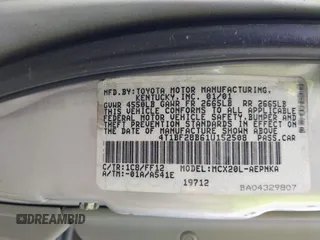 2001 Toyota Avalon XL with VIN 4T1BF28B61U152508, listed as a IAAI auction lot 41982160 with Not Provided miles and . Bid and sale history available at DreamBid. Image 9.