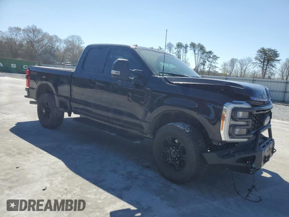 2023 Ford F-250 XL с VIN 1FT8X2BA6PED14930, выставлен на аукционе Copart как лот 48710545 с пробегом 54 330 миль миль и Списание • Salvage title. История ставок и продаж доступна на DreamBid. Изображение 4.
