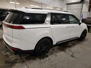 2023 Kia Carnival SX with VIN KNDNE5H35P6215786, listed as a Copart auction lot 89409995 with 34,924 mi miles and Salvage Title. Bid and sale history available at carsss.com. Image 3.