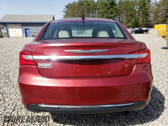 2011 Chrysler 200 Touring with VIN 1C3BC1FB8BN545050, listed as a Copart auction lot 55012205 with 114,800 mi miles and Clean Title. Bid and sale history available at DreamBid. Image 6.
