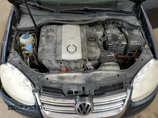 2008 Volkswagen Jetta SE с VIN 3VWRM71K78M048766, выставлен на аукционе Copart как лот 60588995 с пробегом 180 857 миль миль и Списание • Salvage title. История ставок и продаж доступна на DreamBid. Изображение 11.