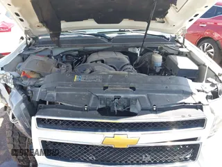 2010 Chevrolet Tahoe LT z VIN 1GNUKBE09AR176081, wystawiony jako IAAI lot #42085905 z przebiegiem 349 312 mil mil oraz . Historia ofert i sprzedaży dostępna na DreamBid. Obrazek 10.